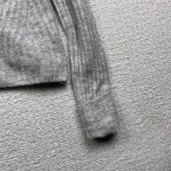 H&M Grey Chunky Knit Crewneck Cozy Thick Wool Alpaca Blend Sweater XSmall Read* - Picture 5 of 16